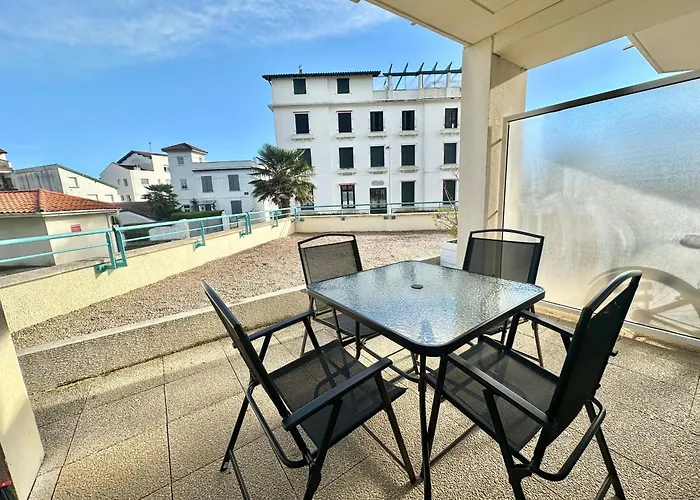 Parking, Piscine, Terrasse * Ciboure