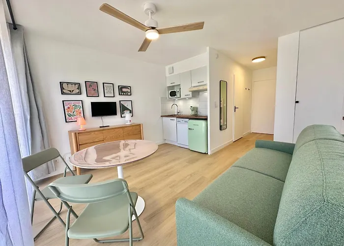 Parking, Piscine, Terrasse Apartament